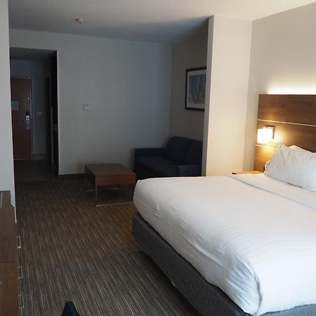 Holiday Inn Express Hotel & Suites Jacksonville North-Fernandina By Ihg Yulee Buitenkant foto