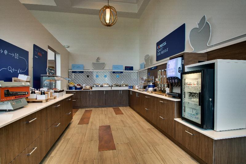 Holiday Inn Express Hotel & Suites Jacksonville North-Fernandina By Ihg Yulee Buitenkant foto